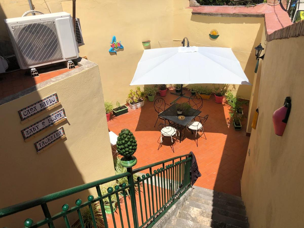 陶尔米纳Casa Rando Mary'S House公寓 外观 照片